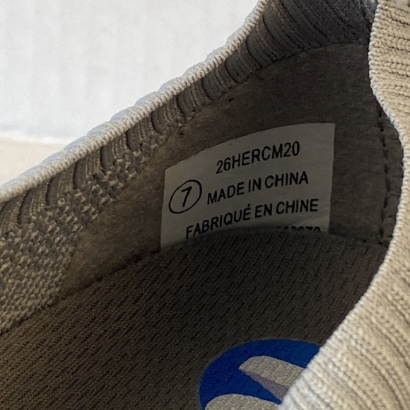 Running Shoes Slip On Faux Tie Up Look Size 7 Grey - Picture 5 of 7